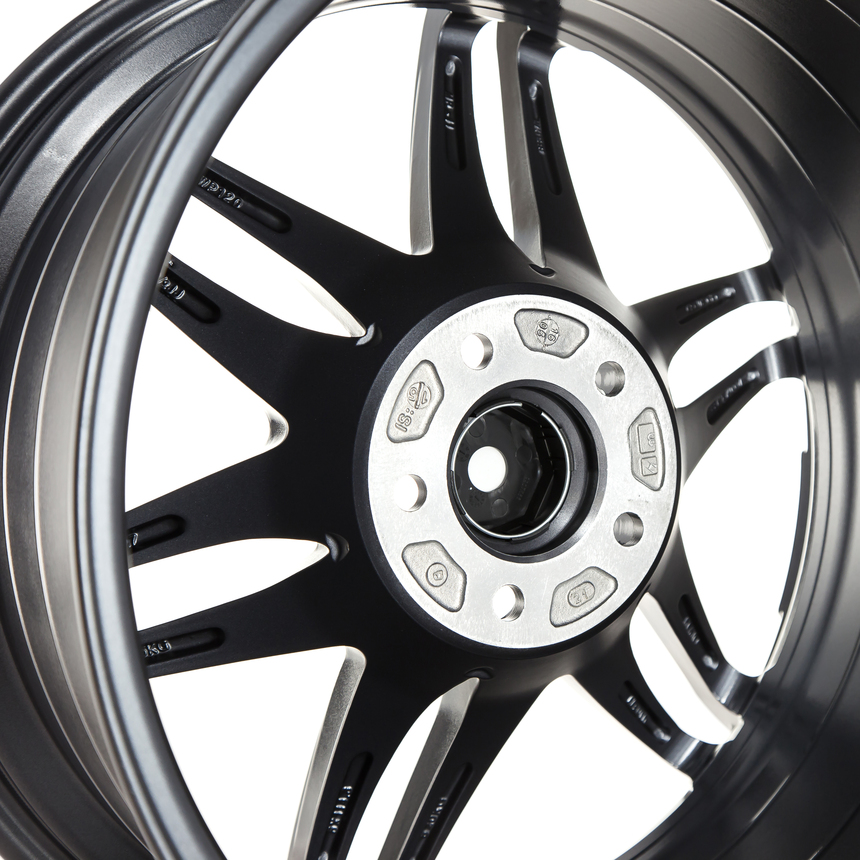 COSMIS MR-II 20x9,5 5x114,3 ET16 Gunmetal